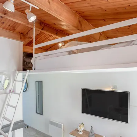 Διαμέρισμα Piscine Partagee *