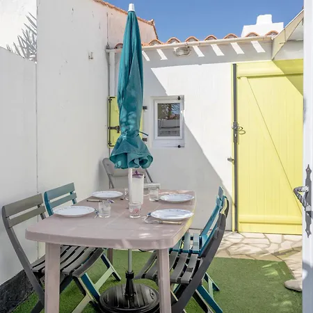 Piscine Partagee Apartment