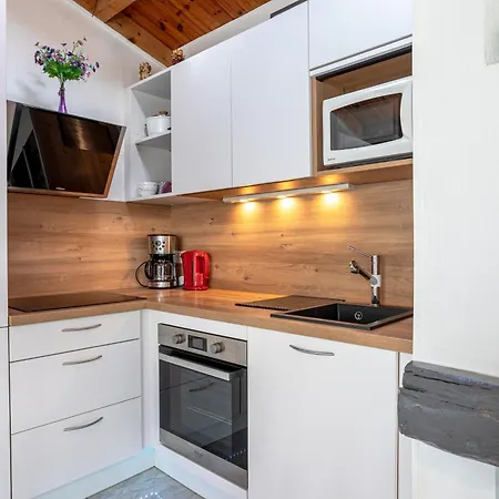 Apartment Piscine Partagee *